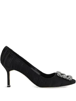 Manolo Blahnik: Чёрные туфли  Hangisi