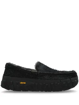 UGG: Чёрные туфли  Ascot