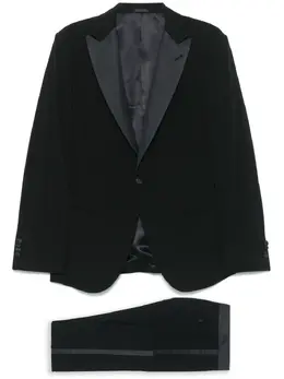 Giorgio Armani: Синий костюм 