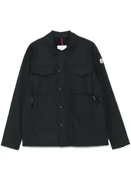 Moncler: Голубая куртка 