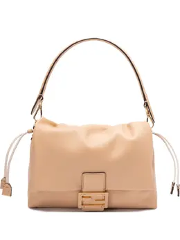 FENDI: Розовая сумка  Baguette