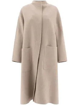 Max Mara: Светлое пальто 