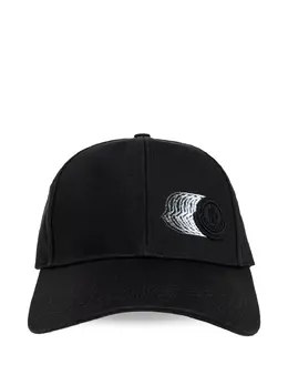 Moncler: Чёрная кепка 