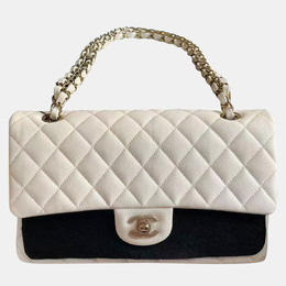 Chanel: Белая сумка 