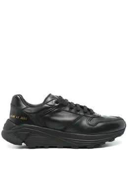 Common Projects: Чёрные кроссовки 