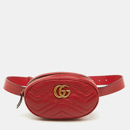 Gucci: Красная поясная сумка  GG Marmont
