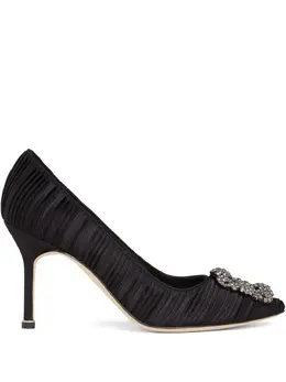 Manolo Blahnik: Чёрные туфли  Hangisi