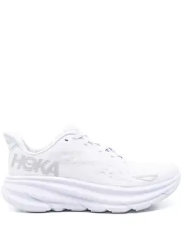 HOKA: Фиолетовые кроссовки 