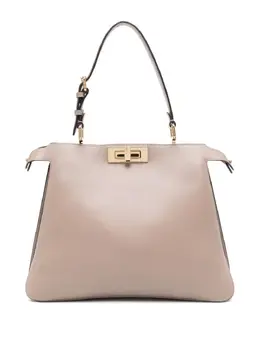 FENDI: Бежевая сумка  Peekaboo