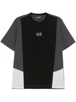 Ea7 Emporio Armani: Чёрная футболка 