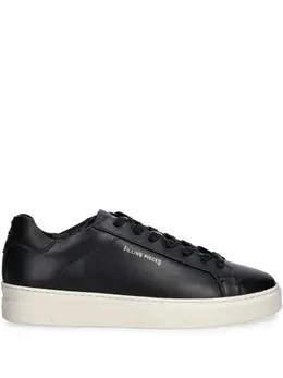 Filling Pieces: Чёрные кроссовки 