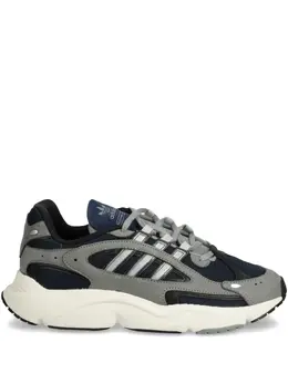 adidas: Кроссовки 