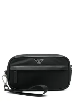 Emporio Armani: Чёрный клатч 