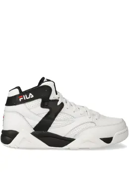 Fila: Белые кроссовки 