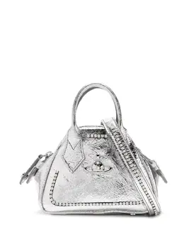 Vivienne Westwood: Серебристая сумка 