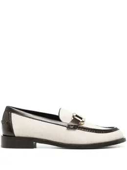 Ferragamo: Светлые лоферы  Gancini