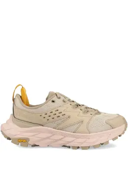HOKA: Бежевые кроссовки 