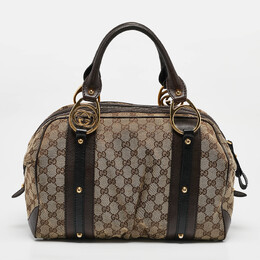 Gucci: Бежевая сумка  GG