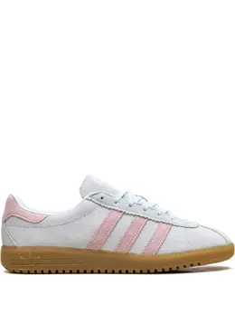 adidas: Светлые шорты 