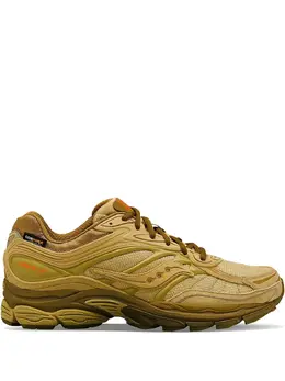 Saucony: Бежевые кроссовки 