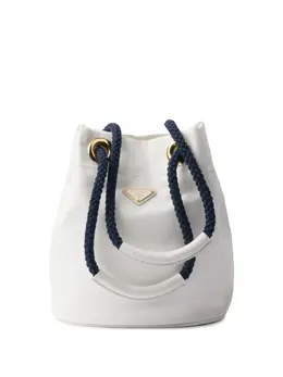 Prada: Белая сумка 