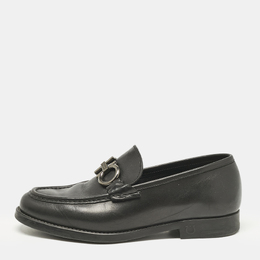 Salvatore Ferragamo: Чёрные туфли  Double Gancio