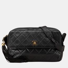 Chanel: Чёрная сумка через плечо 