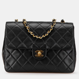 Chanel: Чёрная сумка 