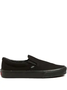 Vans: Чёрные мокасины  Classic Slip On
