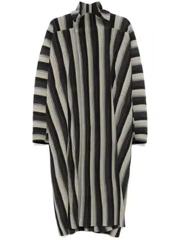Homme Plissé Issey Miyake: Пальто в полоску 