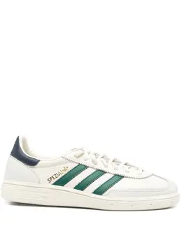 adidas: Светлые кроссовки  Handball Spezial
