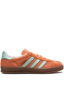 adidas: Оранжевые кроссовки  Gazelle Indoor