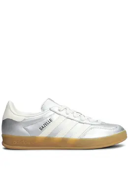 adidas: Серебристые кроссовки  Gazelle