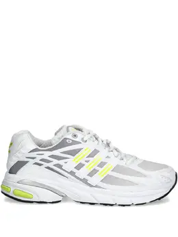 adidas: Кроссовки 