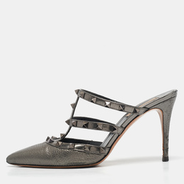 Valentino: Сабо  Rockstud