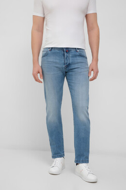 Kiton: Светлые джинсы 