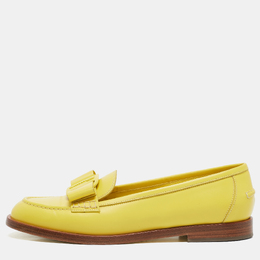 Salvatore Ferragamo: Жёлтые лоферы  Viva