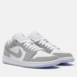 NIKE: Белые кроссовки  Air Jordan