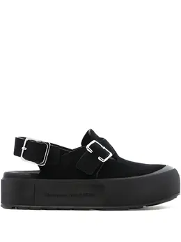 Alexander McQueen: Чёрные сандалии 