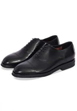 Santoni: Чёрные туфли 