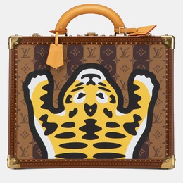 Louis Vuitton: Чемодан 
