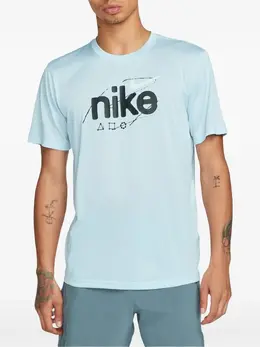 Nike: Голубая футболка  Dri FIT