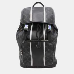 Louis Vuitton: Чёрный рюкзак 