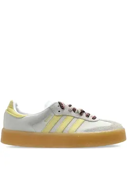 adidas: Белые кроссовки  Originals