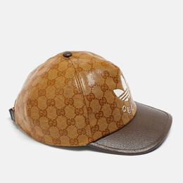 Gucci: Бежевая кепка  GG Supreme