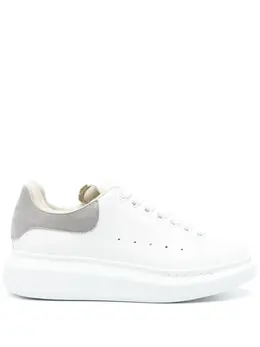 Alexander McQueen: Белые кроссовки  Oversized