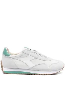 Diadora: Светлые кроссовки  Heritage
