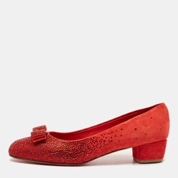 Salvatore Ferragamo: Красные туфли  Vara Bow