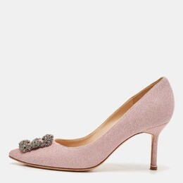 Manolo Blahnik: Розовые туфли  Hangisi