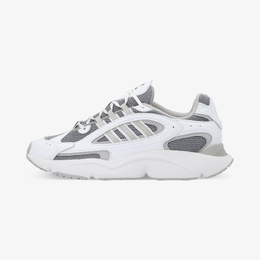 adidas: Белые кроссовки 